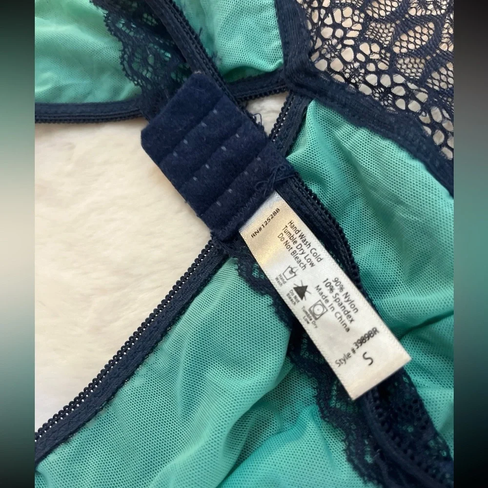 Bra - Picture 4 of 4